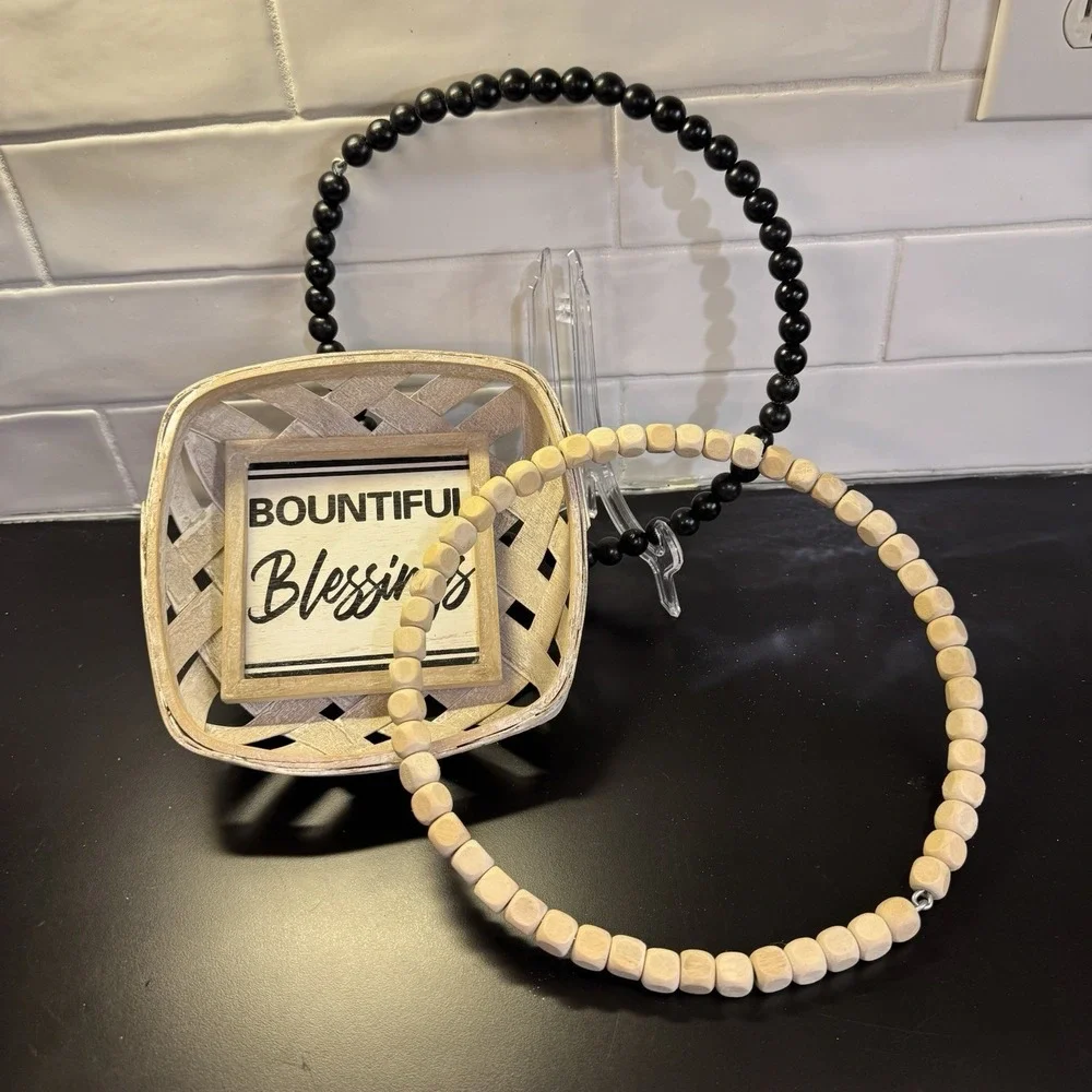 Wood Bead‎ Black Brown & Basket 